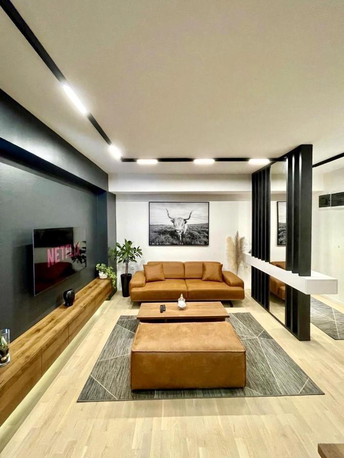 Sunlight Luxe Apartment Skopje Buitenkant foto